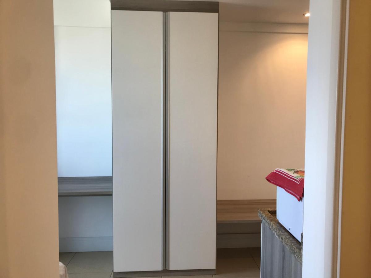 Flat Mobiliado- Hotel Ramada - Macae-Rj Zewnętrze zdjęcie